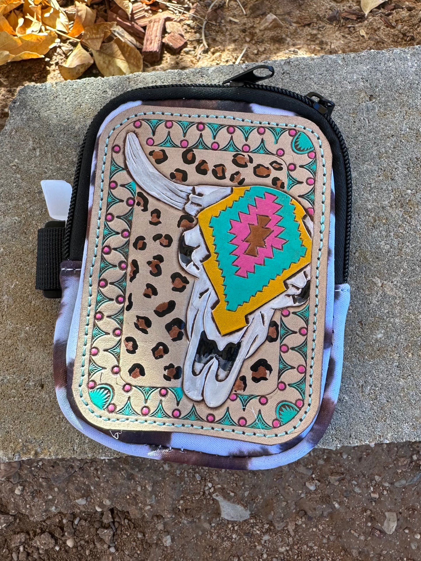 Southwest tooled leather cow skull patch tumbler pouch
