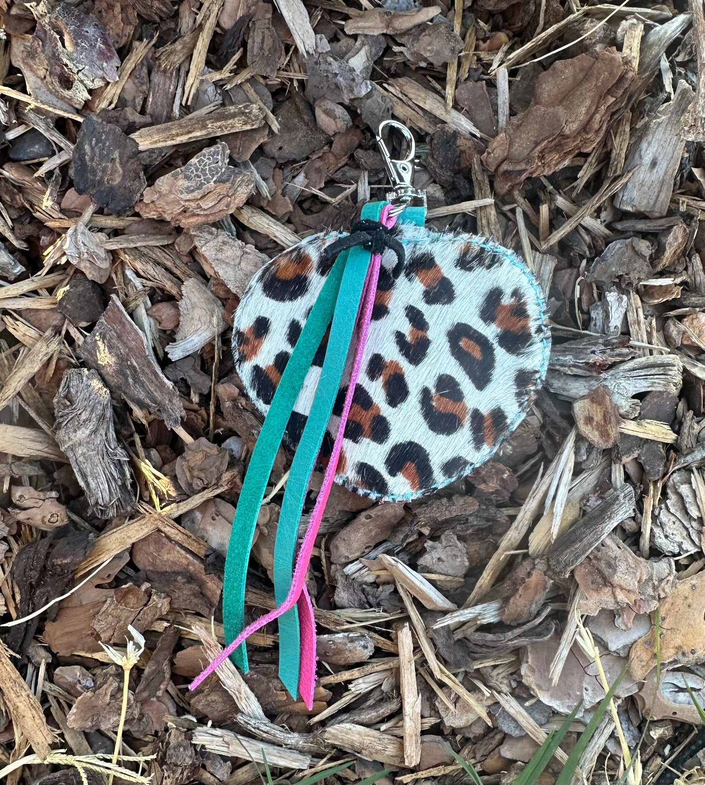 Western tooled leather retro checkered flaming heart keychain