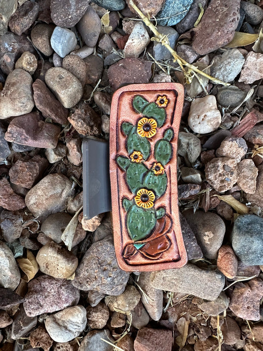 Western tooled leather prickly pear hat medium claw clip