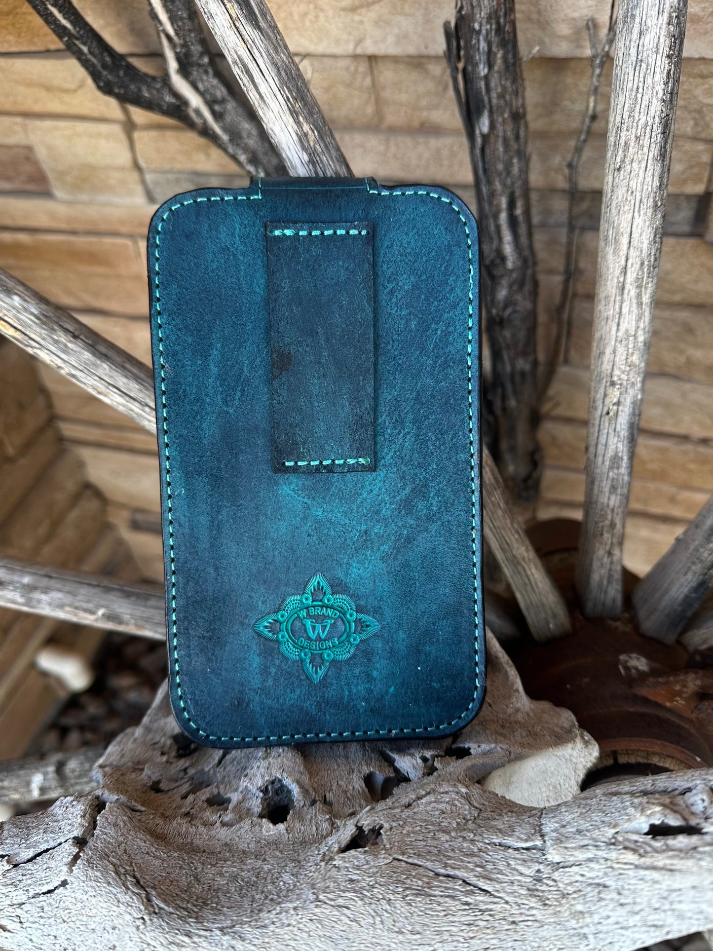 Western tooled basket weave cell phone case