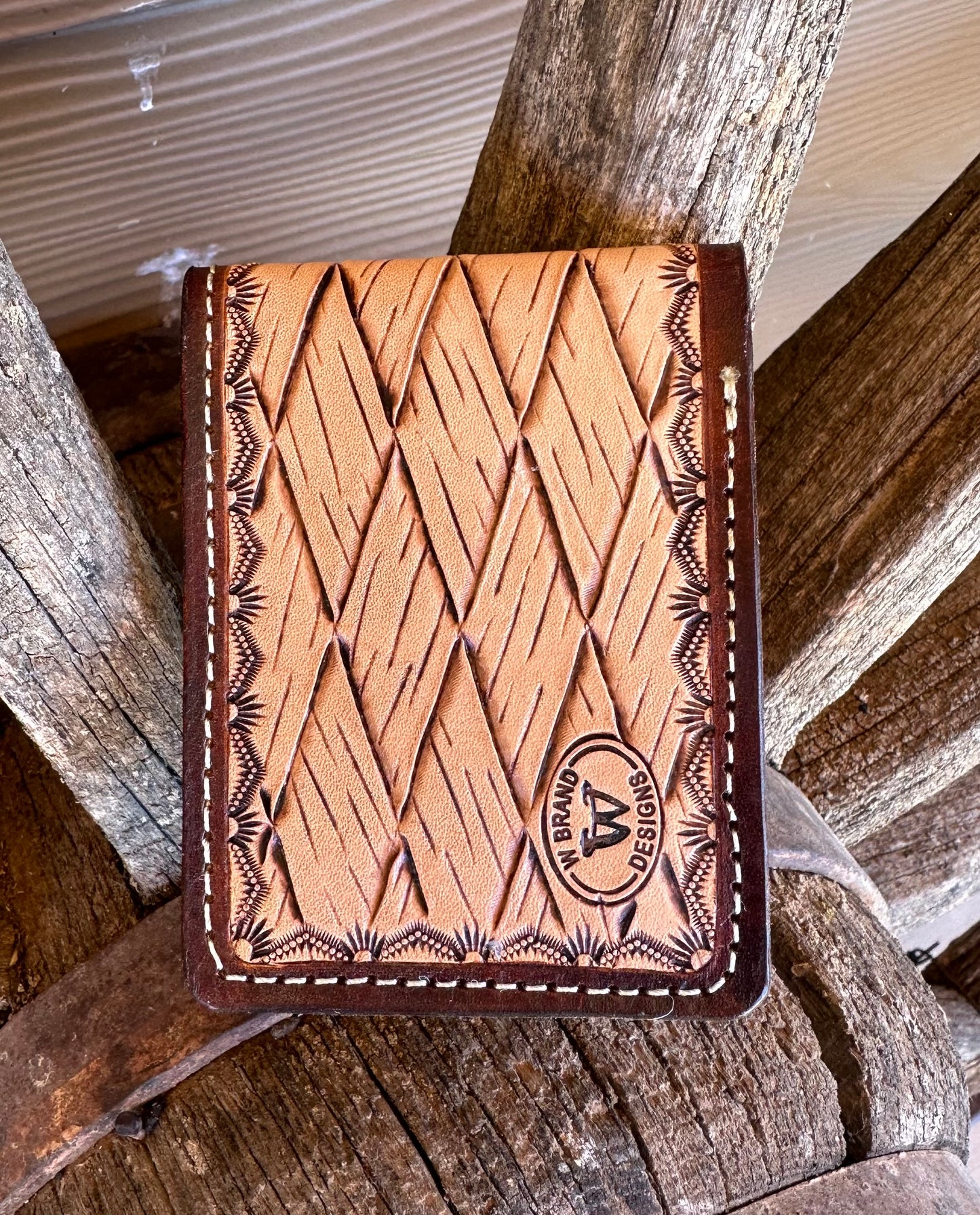 Western tooled leather floral ad cards bifold wallet