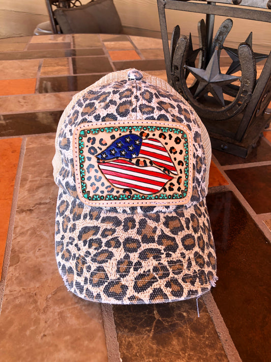 Women’s tooled leather patriotic lips and leopard print patch leopard print trucker cap